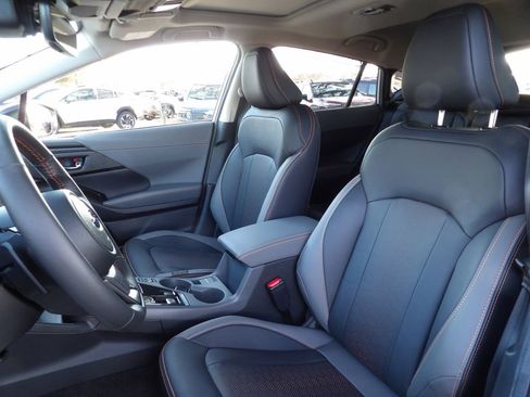 Used 2025 Subaru Crosstrek 2.5i Limited w/ Popular Package #3A image 13