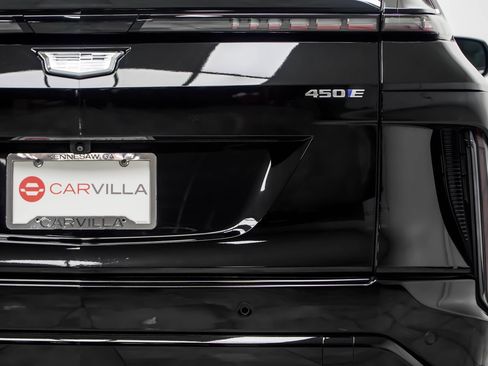Used 2024 Cadillac Lyriq Sport RWD image 14