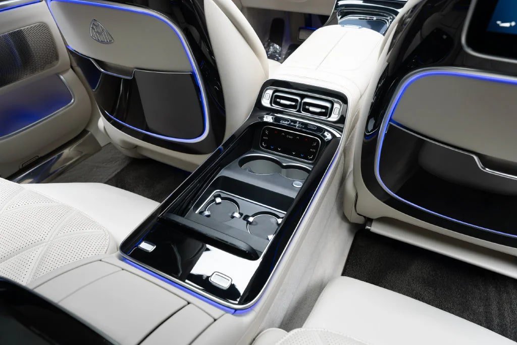 Used 2023 Mercedes-Benz Maybach S 580 4MATIC image 48