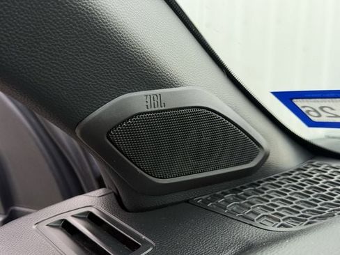 Used 2024 Toyota Tacoma Limited w/ Limited Package (LT) image 27