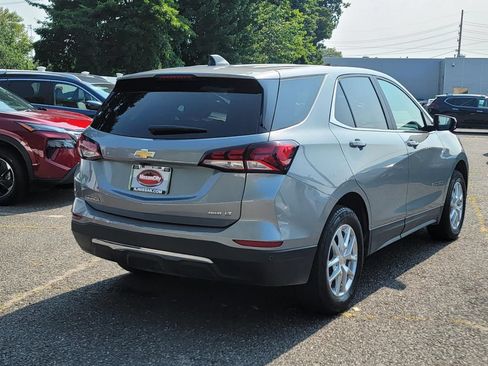 Used 2024 Chevrolet Equinox LT AWD/4WD image 8