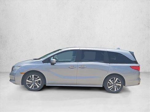 Used 2024 Honda Odyssey Touring image 9