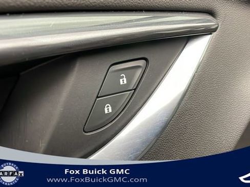 Certified 2023 Buick Enclave Essence w/ Experience Buick Package image 9
