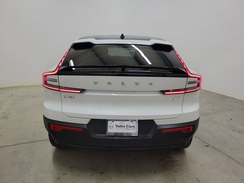 Certified 2023 Volvo C40 P8 Recharge Ultimate image 6