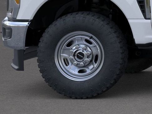 New 2026 Ford F250 XL AWD/4WD image 19