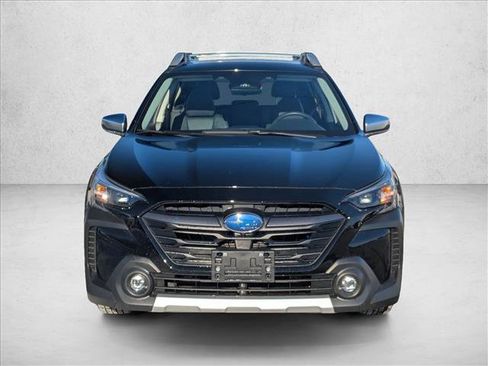 Used 2023 Subaru Outback Touring XT image 2