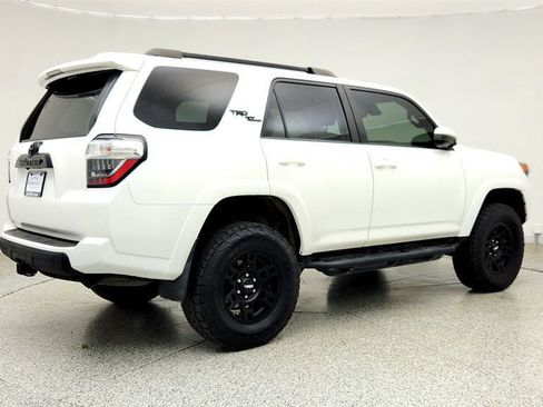 Used 2020 Toyota 4Runner TRD Off-Road AWD/4WD image 5