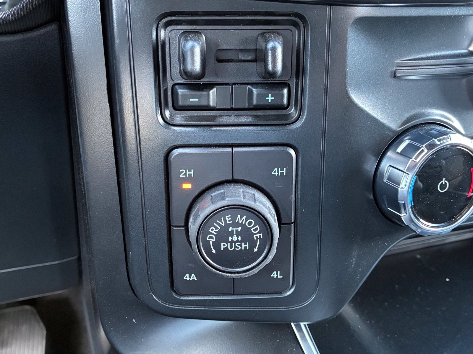 New 2026 Ford F150 Raptor AWD/4WD image 16