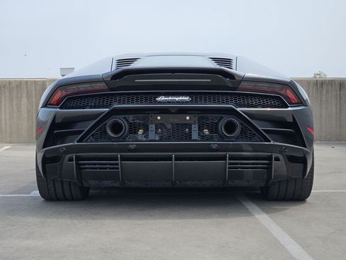 Used 2020 Lamborghini Huracan EVO AWD/4WD image 7