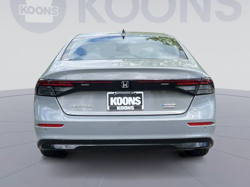 Used 2024 Honda Accord Touring image 15