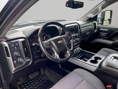 Used 2018 Chevrolet Silverado 1500 LT w/ True North Edition AWD/4WD image 15