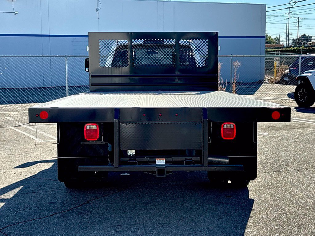 Used 2023 RAM 5500 Tradesman RWD image 8