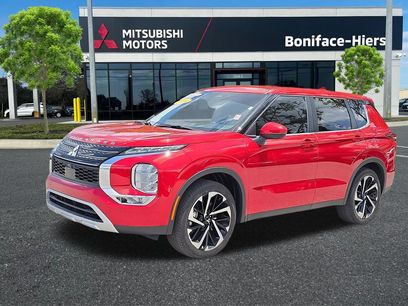 Used 2024 Mitsubishi Outlander SE Black Edition