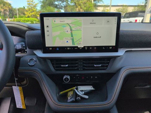 New 2026 Ford Explorer Tremor image 17