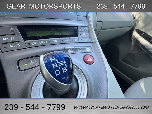 Used 2015 Toyota Prius Two image 24