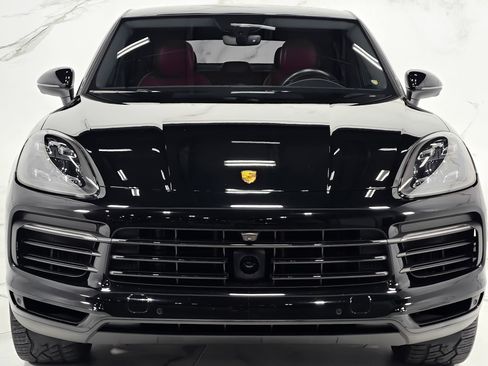 Used 2022 Porsche Cayenne Coupe AWD/4WD image 6