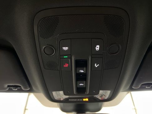 Used 2022 Audi Q3 2.0T Premium Plus w/ Premium Plus Package image 27