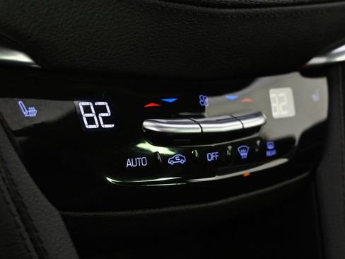 Used 2021 Cadillac XT5 Premium Luxury image 28