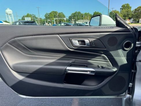 Used 2024 Ford Mustang Premium image 2