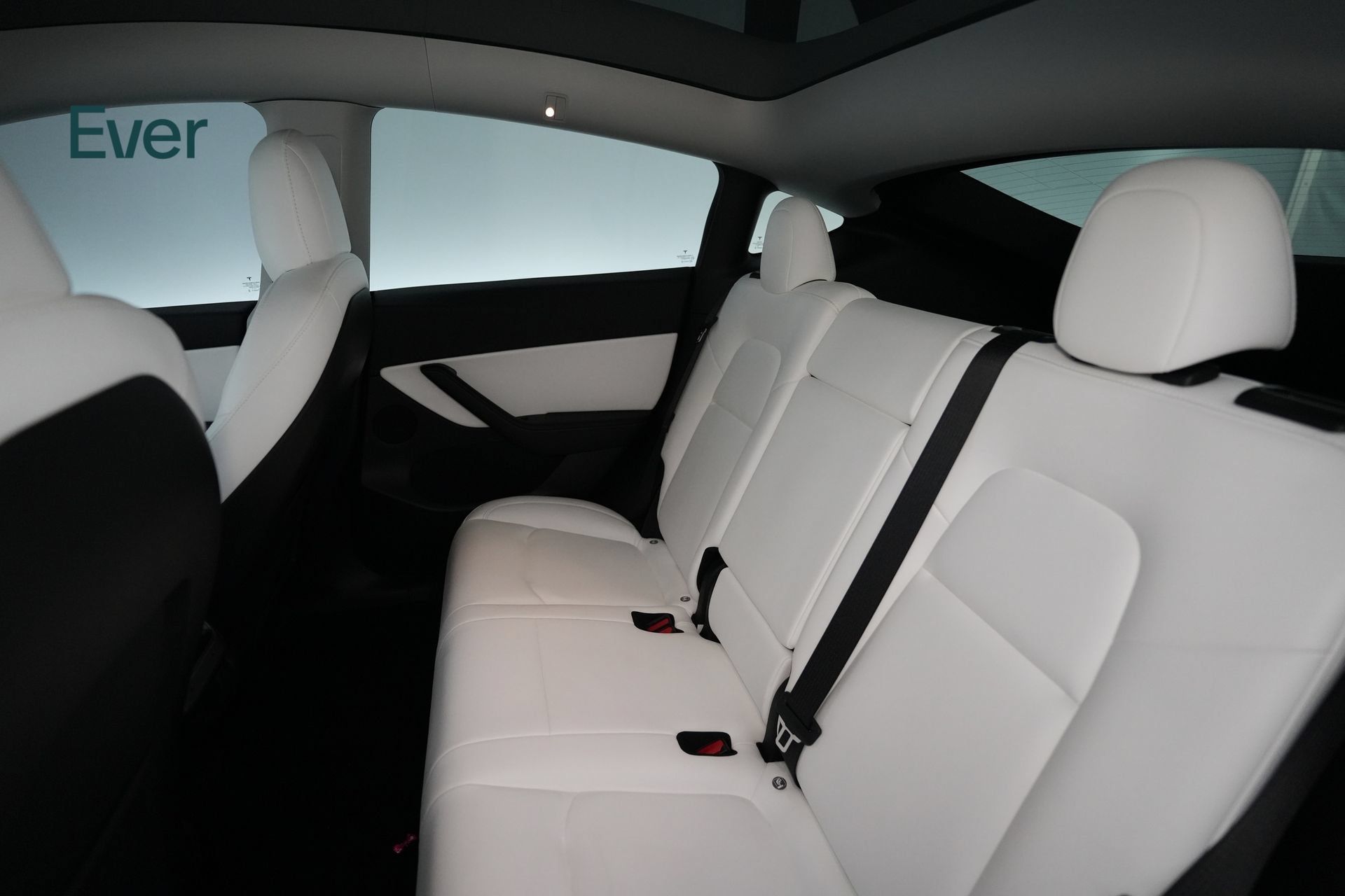 Used 2022 Tesla Model Y Performance AWD/4WD image 24