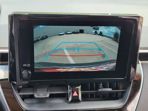 Used 2024 Toyota Corolla LE FWD image 13