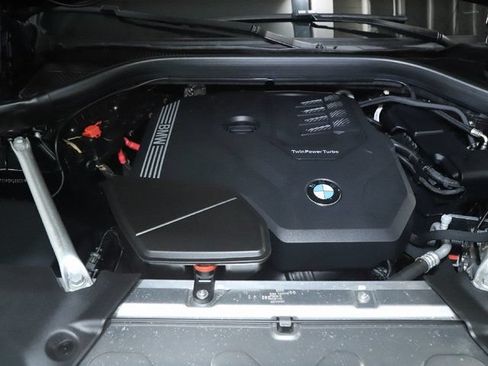 Used 2023 BMW X4 xDrive30i w/ M Sport Package AWD/4WD image 38