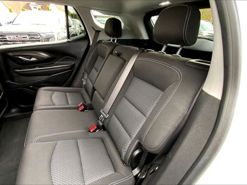 Certified 2022 GMC Terrain SLE w/ Driver Convenience Package image 19