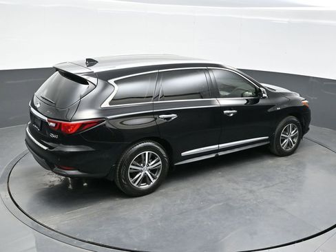 Certified 2019 INFINITI QX60 Luxe w/ Essential Package AWD/4WD image 40