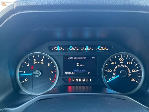 Used 2016 Ford F150 XLT w/ Equipment Group 302A Luxury AWD/4WD image 24