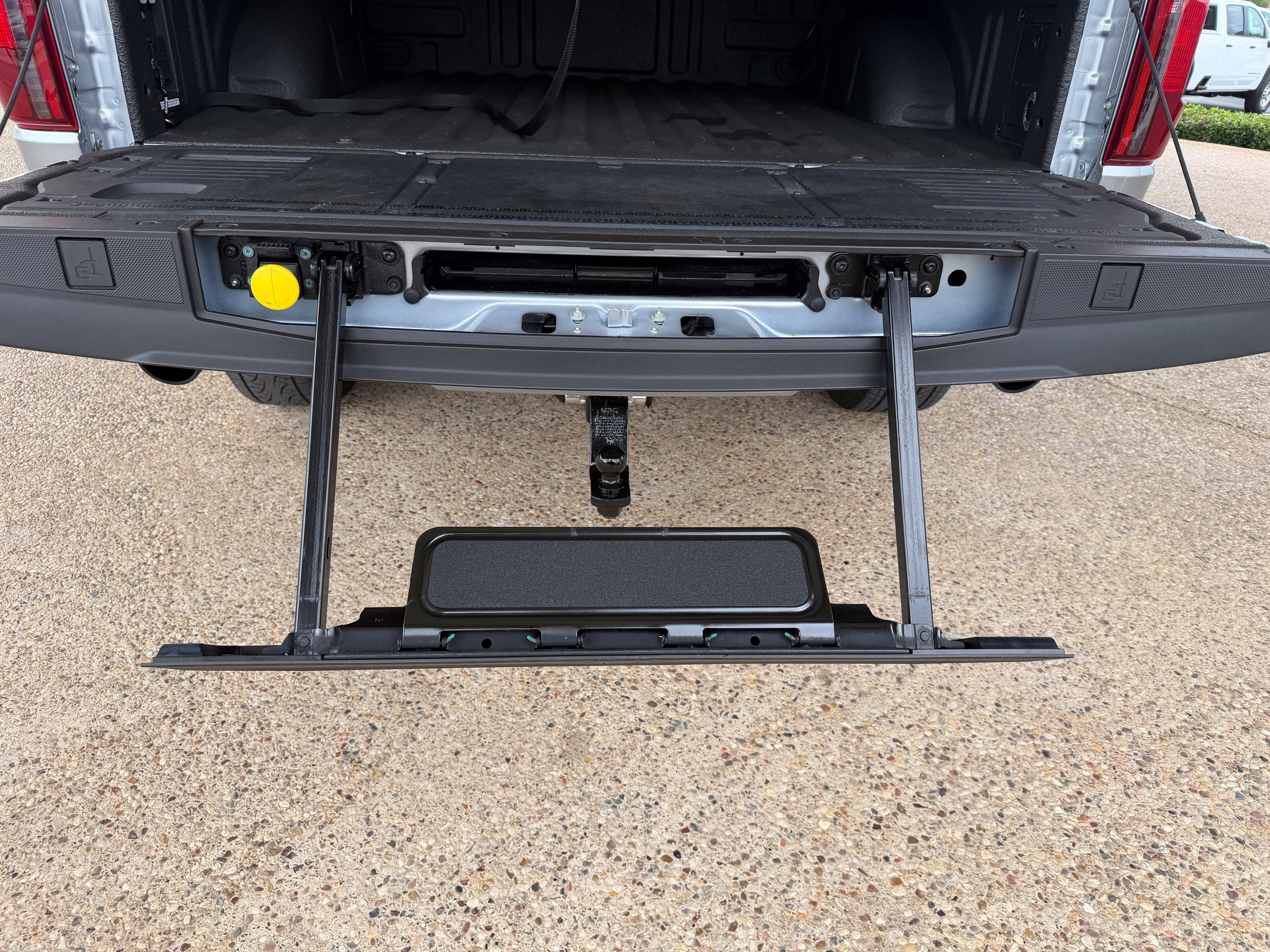 Used 2024 Ford F150 XLT w/ Equipment Group 303A High AWD/4WD image 15