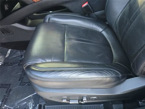 Used 2016 Lincoln MKX Reserve w/ Luxury Package FWD image 19