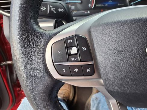 Used 2021 Ford Explorer XLT w/ Equipment Group 202A image 20