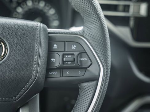 New 2026 Toyota Tundra SR5 image 32