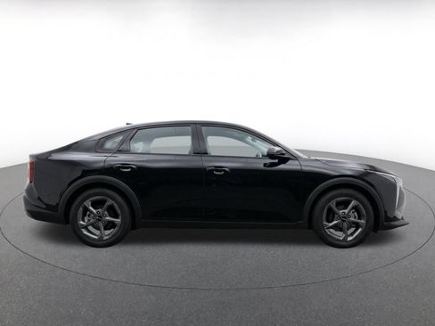 Used 2025 Kia K4 FWD image 10