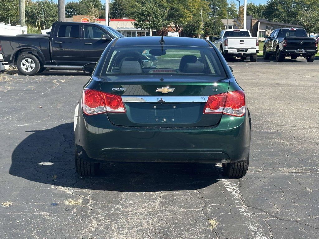 Used 2014 Chevrolet Cruze LT FWD image 5