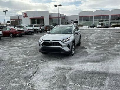 New 2025 Toyota RAV4 XLE w/ Convenience Package