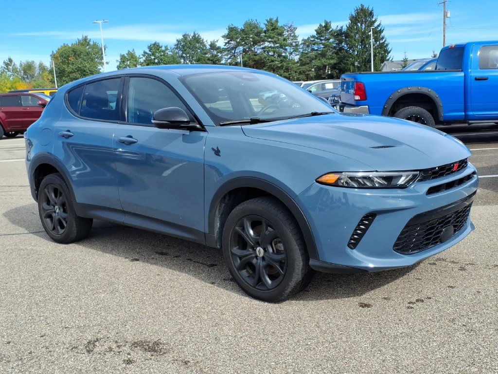 Used 2023 Dodge Hornet GT w/ GT Blacktop Package AWD/4WD image 3