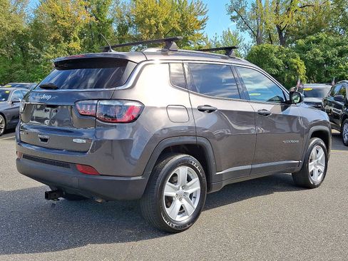 Certified 2022 Jeep Compass Latitude w/ Convenience Group image 6