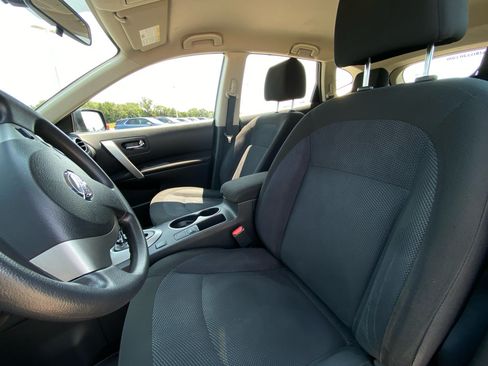 Used 2013 Nissan Rogue S FWD image 9
