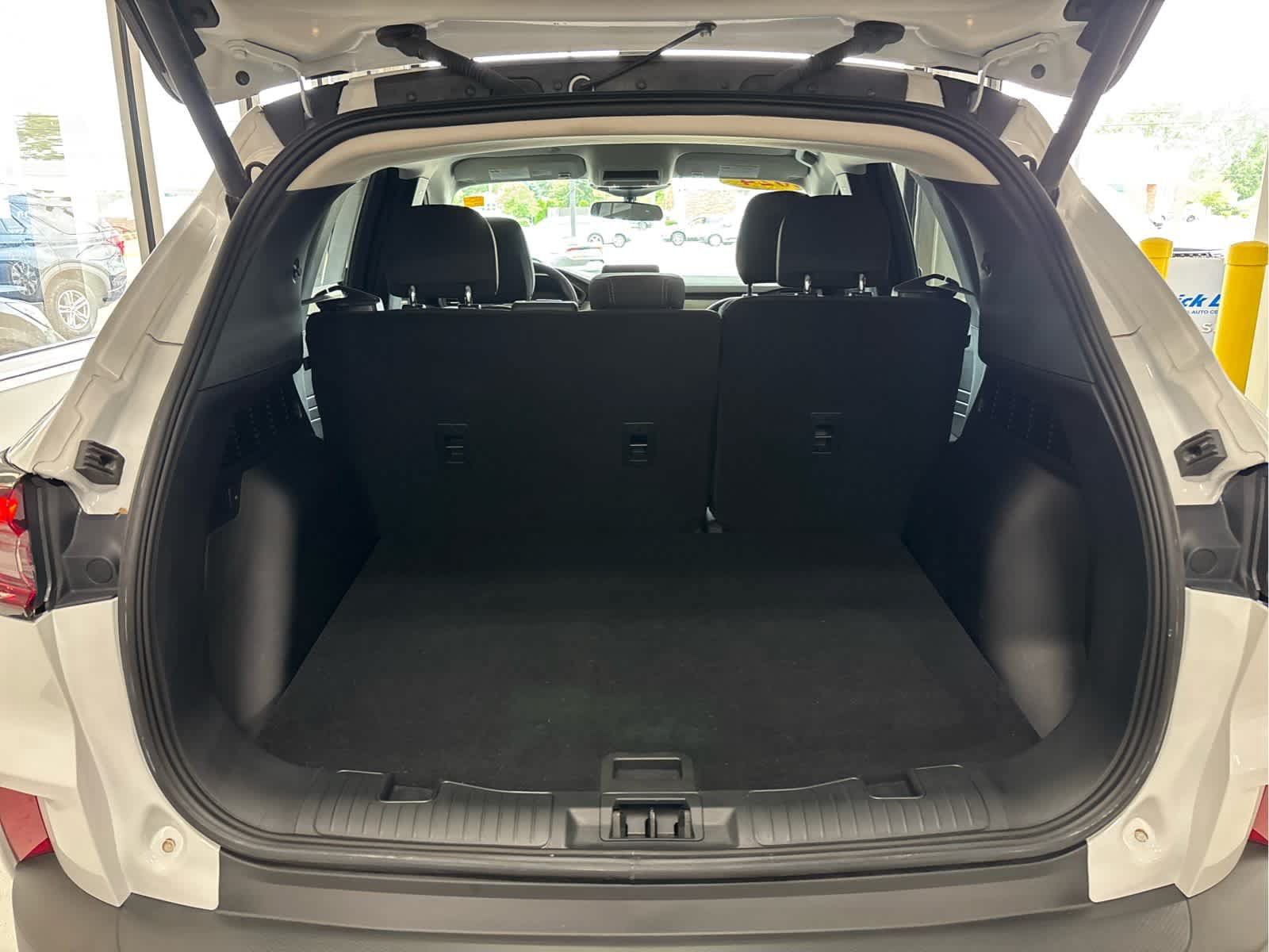 Certified 2024 Ford Escape Active AWD/4WD image 8