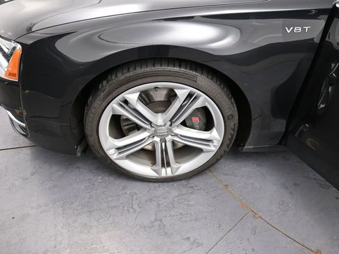 Used 2014 Audi S8 AWD/4WD image 13