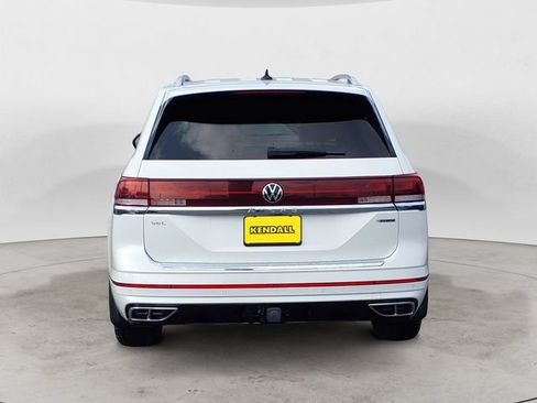 Used 2024 Volkswagen Atlas SEL Premium R-Line AWD/4WD image 4