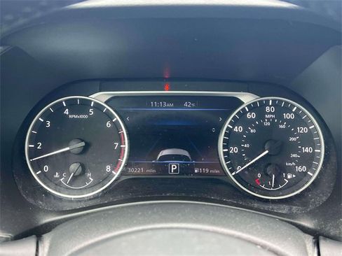 Used 2020 Nissan Sentra SV image 25