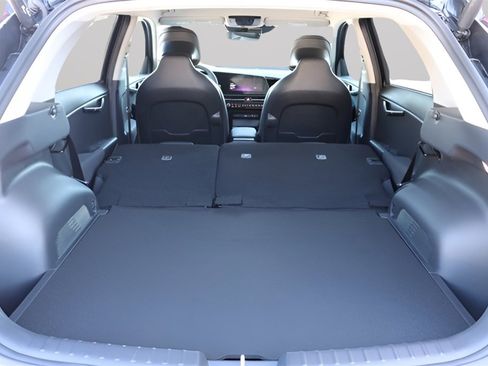 Used 2024 Kia Niro Wind image 10