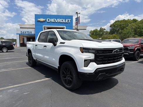 New 2026 Chevrolet Silverado 1500 LT Trail Boss w/ Convenience Package II AWD/4WD image 3