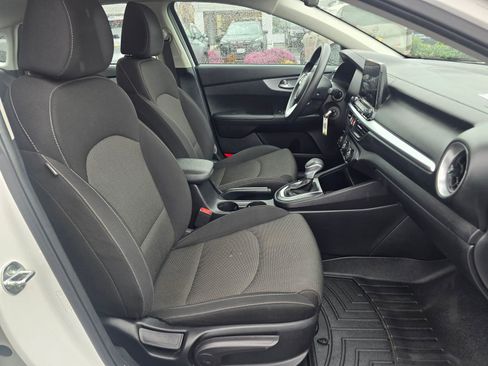 Used 2022 Kia Forte Sedan image 28