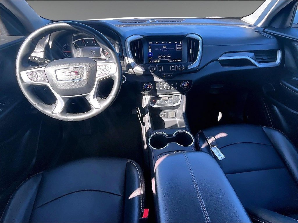 Used 2024 GMC Terrain SLT AWD/4WD image 21