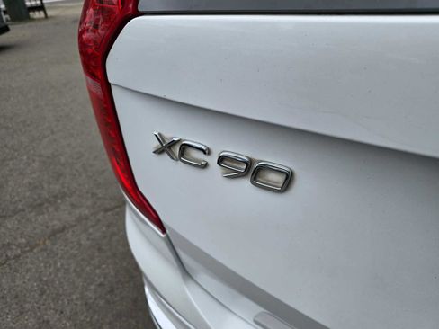 Used 2018 Volvo XC90 T6 Inscription w/ Convenience Package AWD/4WD image 16