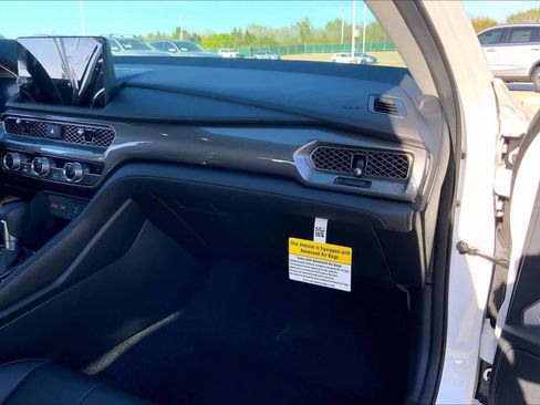 Used 2026 Acura Integra image 17