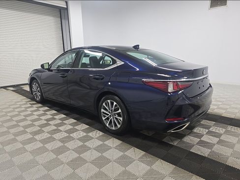 Used 2022 Lexus ES 350 w/ Accessory Package FWD image 4